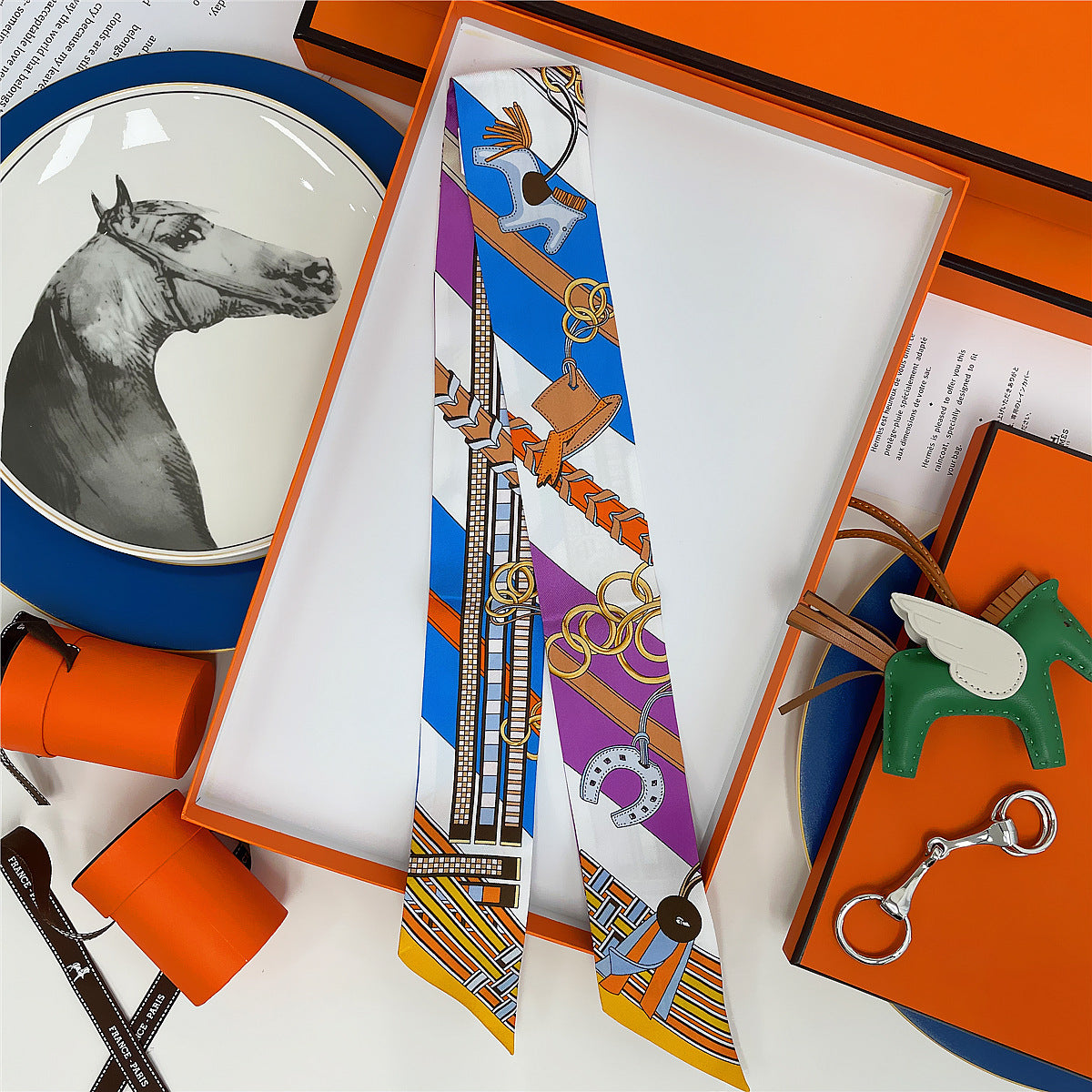 Fashion Arm Bag Silk Scarf