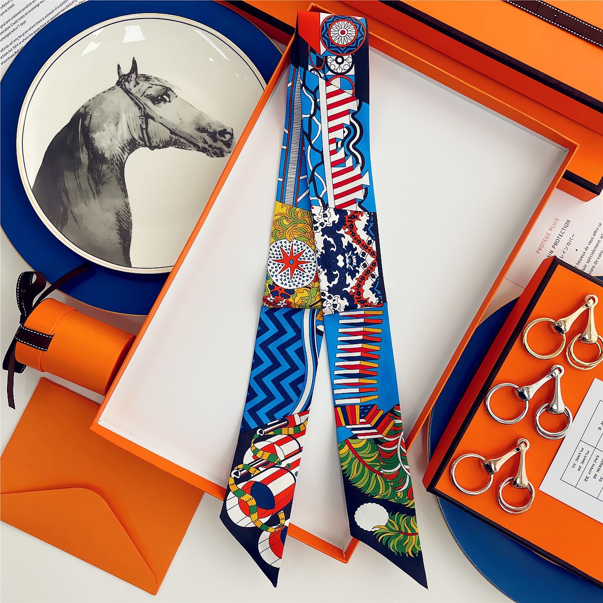 Fashion Arm Bag Silk Scarf