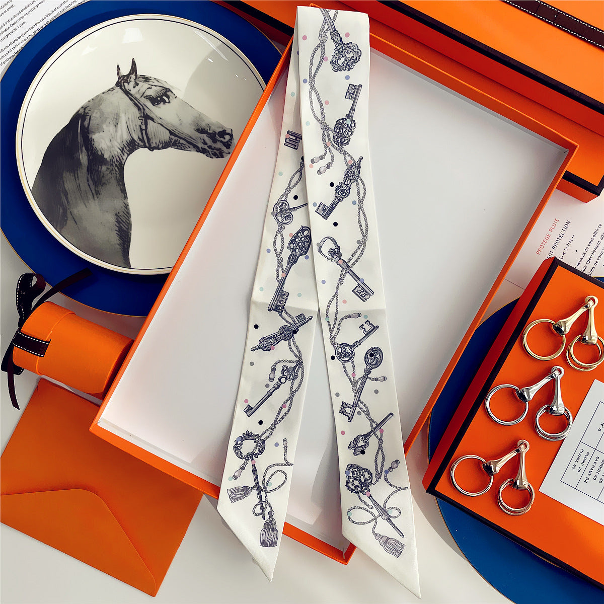 Fashion Arm Bag Silk Scarf