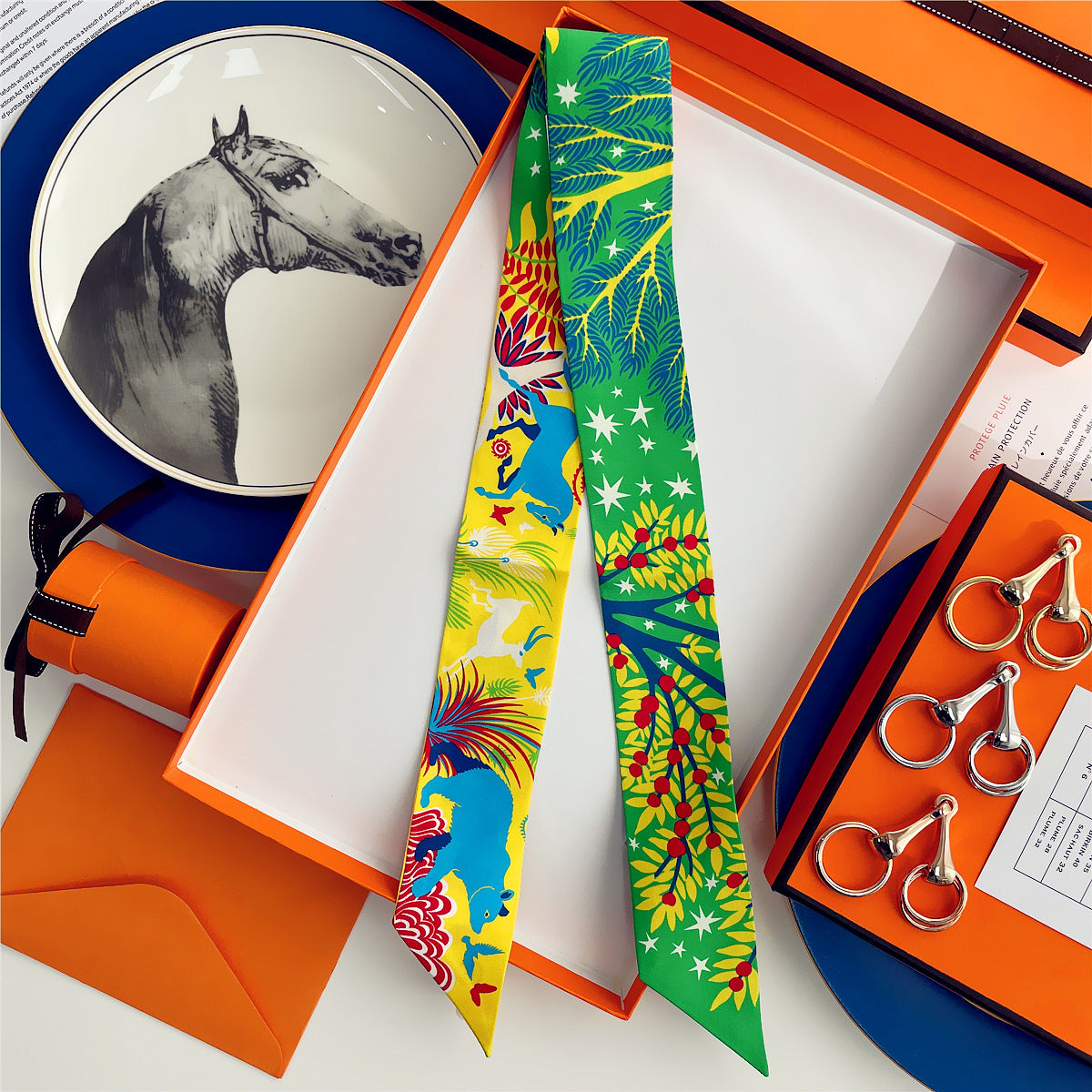 Fashion Arm Bag Silk Scarf