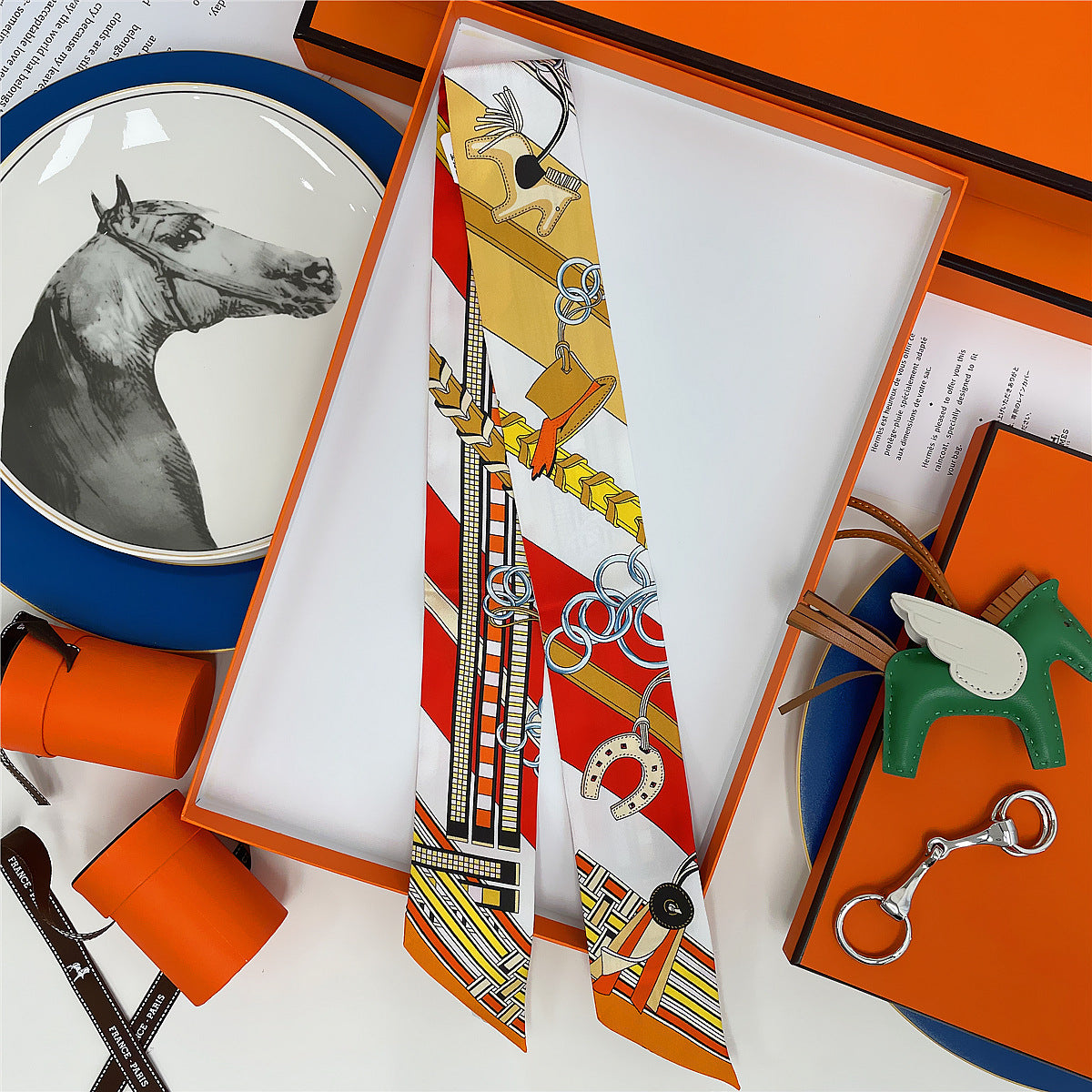 Fashion Arm Bag Silk Scarf