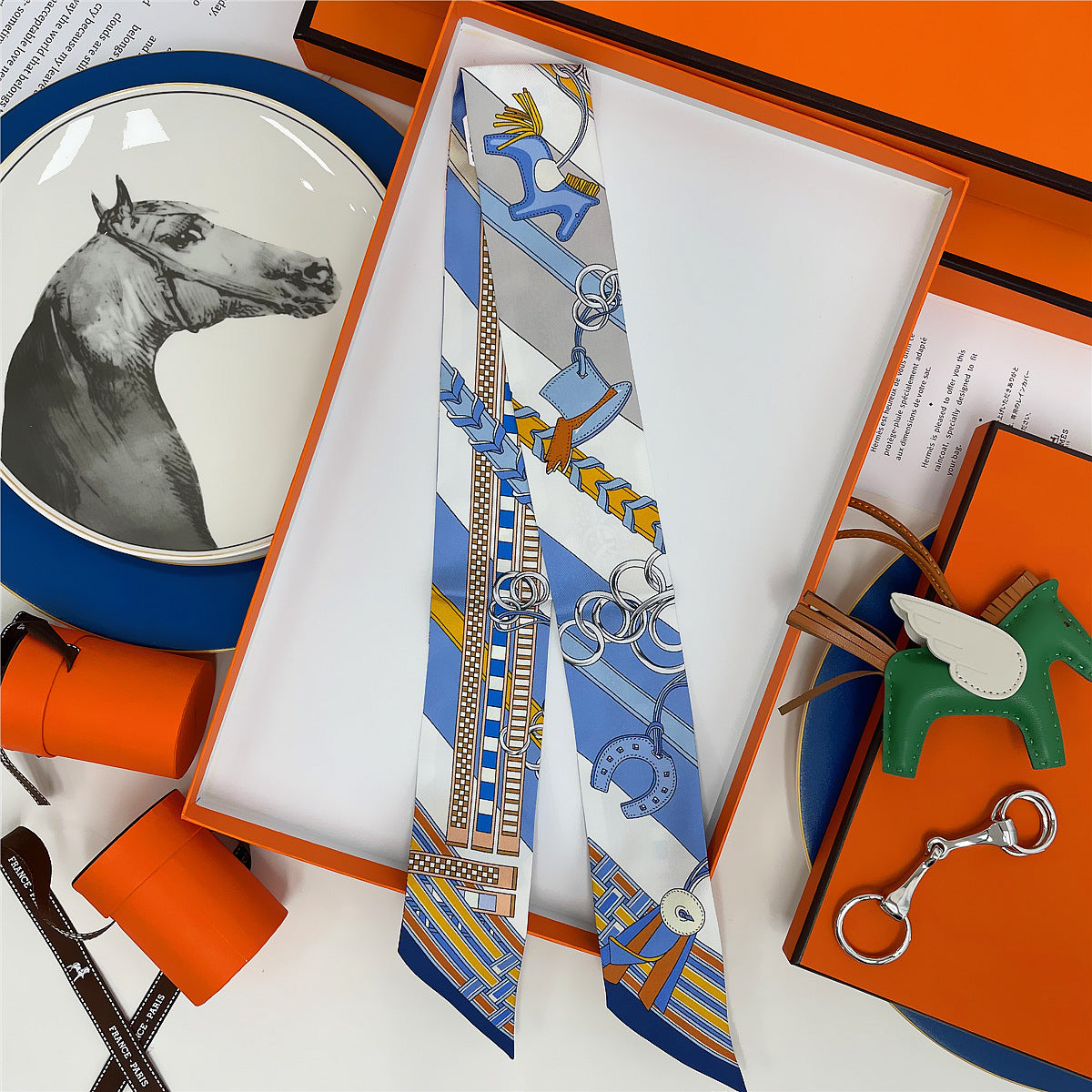 Fashion Arm Bag Silk Scarf